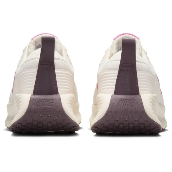 Nike Promina